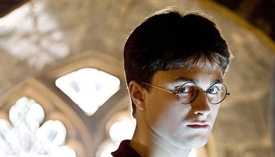 https://imgix.seoghoer.dk/media/se-og-hoer/kendte-dk09/juli/harry-potter-slaar-rekord-jpg.jpg