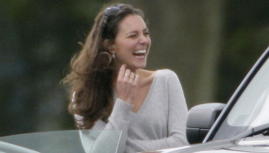Kate Middleton morer sig kongeligt, når hun er i nærheden af sin kæreste, prins William