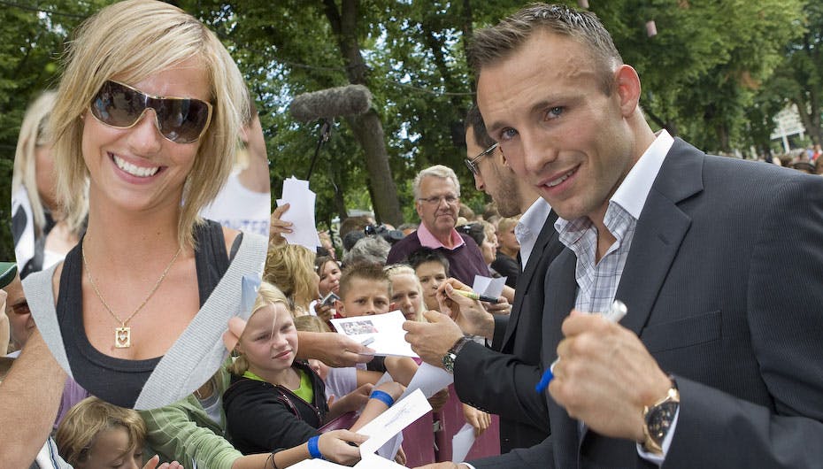 Mens Mikkel skrev autografer, havde Lea travlt med at gemme sig