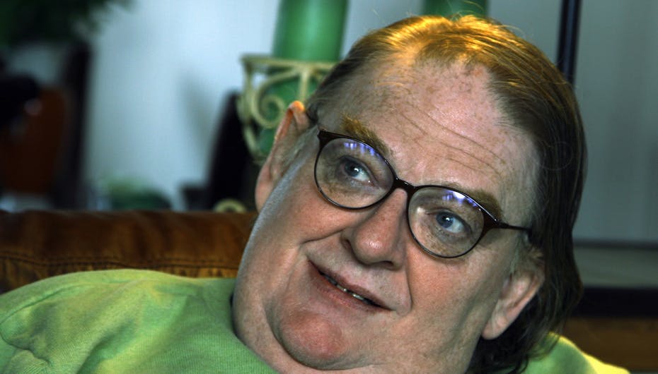 Ole Thestrup løfter i sin selvbiografi sløret for en del af de skandaler, som hans alkoholmisbrug førte med sig