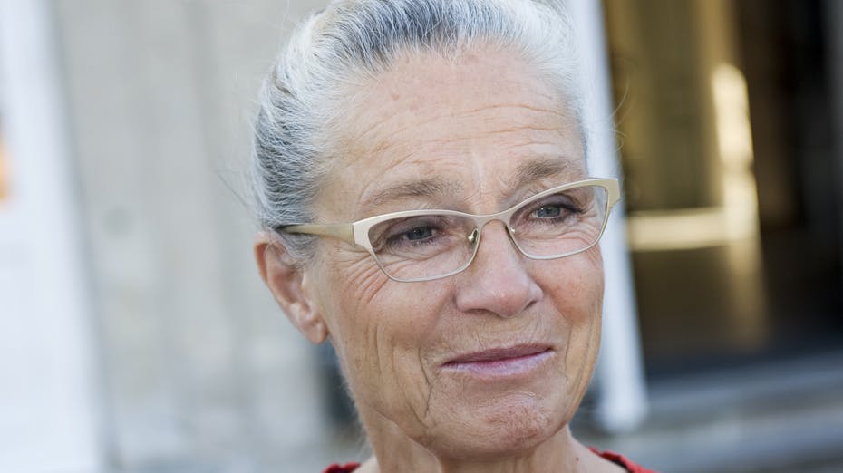 Ritt Bjerregaard blev ramt af kræft i endetarmen. Hun opdagede, at hun havde blod i sin afføring - det viste sig at være kræft. Nu er hun død, efter flere års forgæves kamp mod den frygtede sygdom, der senere spredte sig til hendes lunger.