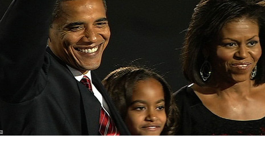 https://imgix.seoghoer.dk/media/se-og-hoer/kendte-udland/barrack-obama-sejrsrus-jpg.jpg