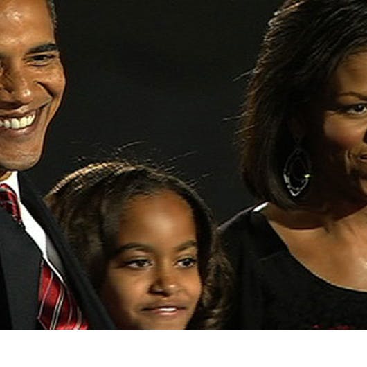 https://imgix.seoghoer.dk/media/se-og-hoer/kendte-udland/barrack-obama-sejrsrus-jpg.jpg