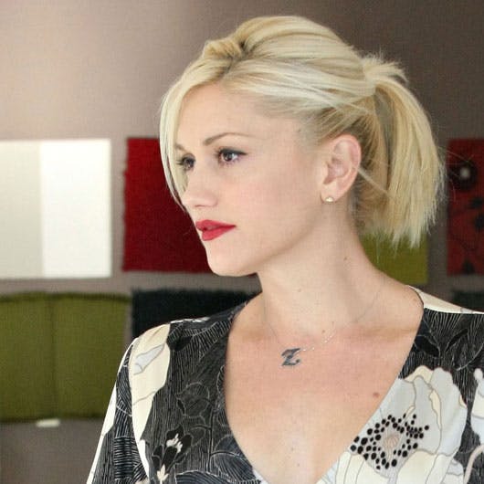 https://imgix.seoghoer.dk/media/se-og-hoer/kendte-udland/gwen-stefani-shopper-m-fa11-jpg.jpg