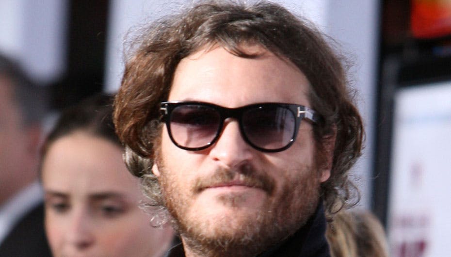 Joaquin Phoenix virker ikke som en mand, der har styr på sit liv