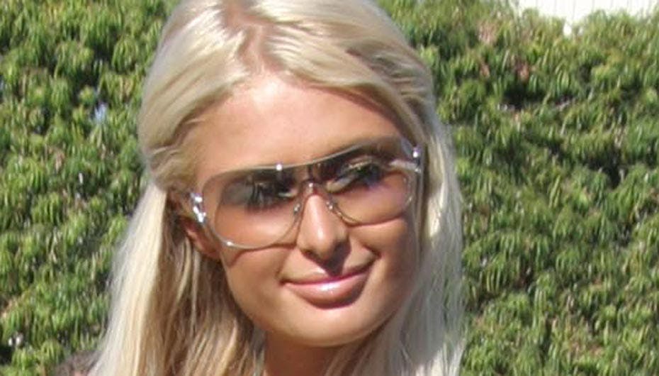 Indre by kan forberede sig på hobetal af paparazzi-fotografer, når Paris Hilton flytter ind på hotel Sankt Petri