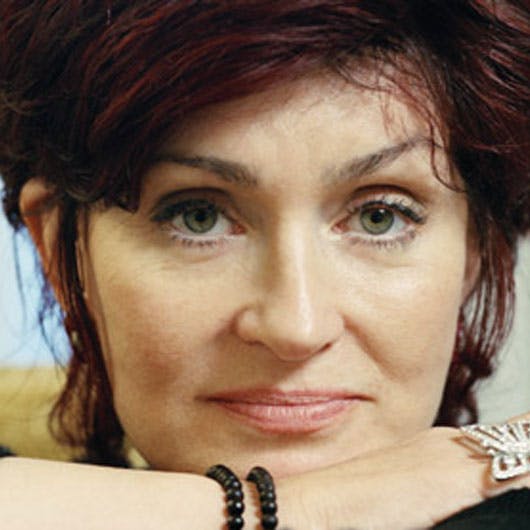 https://imgix.seoghoer.dk/media/se-og-hoer/kendte-udland/sharon-osbourne1-jpg.jpg