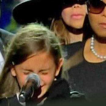 https://imgix.seoghoer.dk/media/se-og-hoer/michael-jackson/paris-jackson-graeder-jpg.jpg