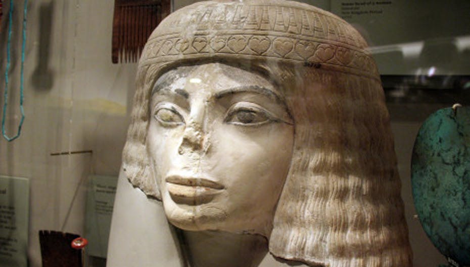 For 3000 år siden rendte egyptiske kvinder åbenbart rundt og lignede Michael Jackson