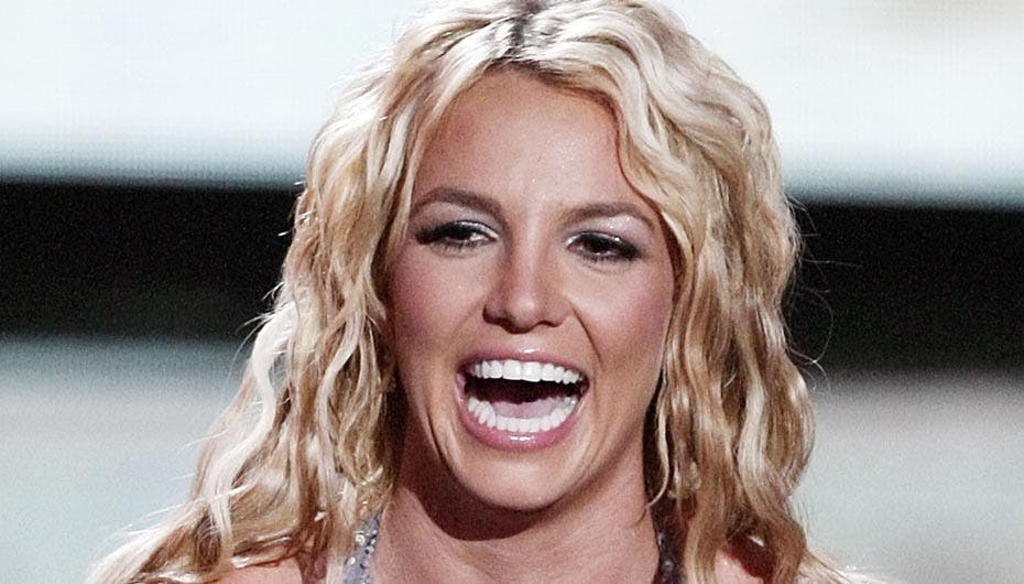 Britney er sikkert glad over, at hun slipper for straf