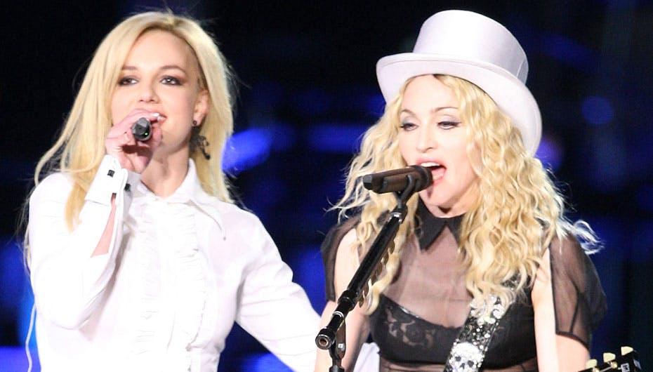 Madonna åbnede sin koncert med en duet med Britney Spaers