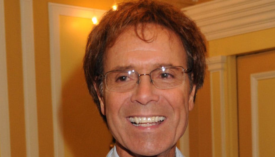 Den snart 70-årige Sir Cliff Richard turnerer i Danmark