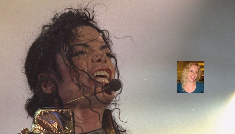 Carina Palm har Michael Jacksons hårtot til at stå derhjemme i glas og ramme