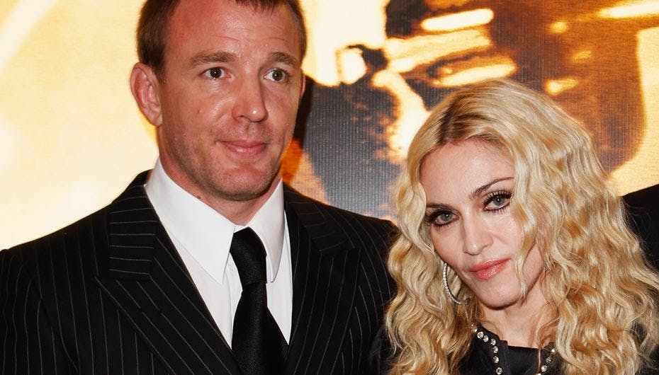 Madonna viser sig fra sin gavmilde side og sikrer sin eks-mand økonomisk