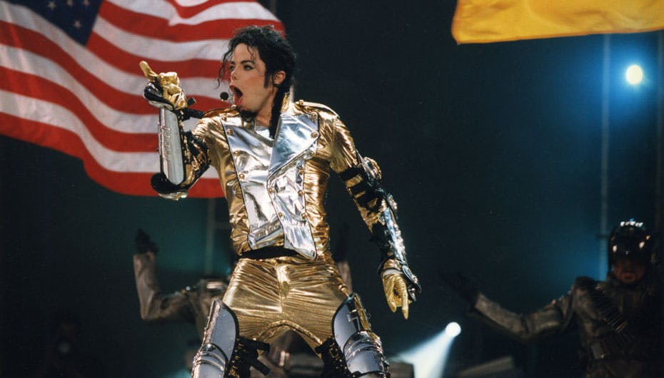 Mange er måske skeptiske overfor comeback-koncerter, men Michael Jackson var kendt for aldrig at svigte sit publikum - her har Claus Poulsen fotograferet Jacko i sine velmagtsdage, da han besøgte København