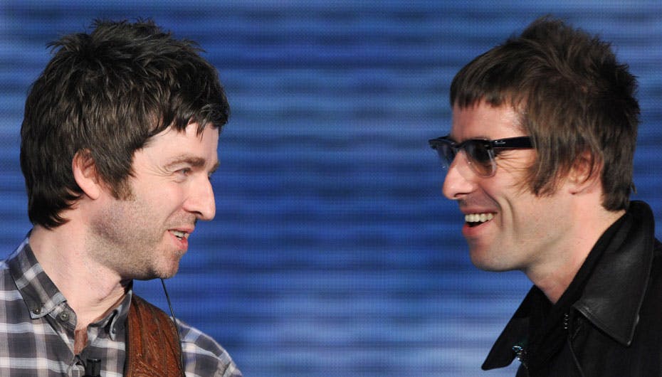 Noel og Liam Gallagher er nu så uenige, at de begge bekræfter, at Oasis er opløst