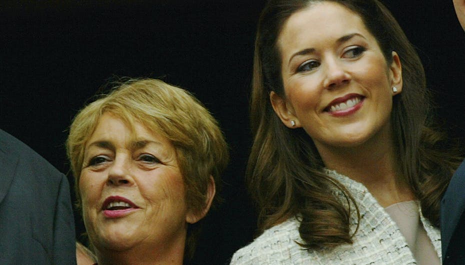 https://imgix.seoghoer.dk/media/se-og-hoer/royalt/susan-moody-og-mary-jpg.jpg