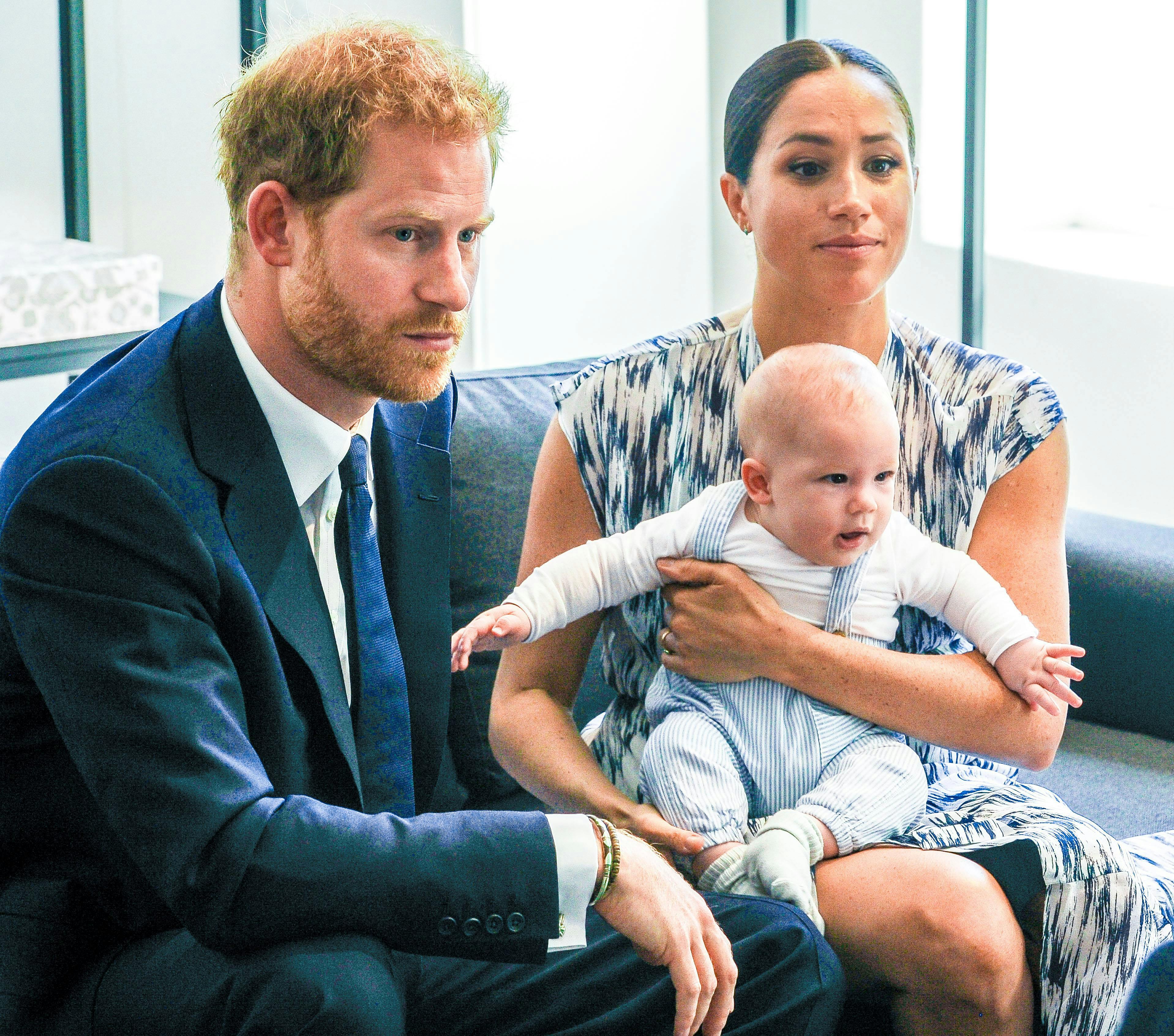 Harry og Meghan med sønnen Archie, som i dag er tre år gammel. Parret har også datteren Lilibet på 11 måneder.&nbsp;
