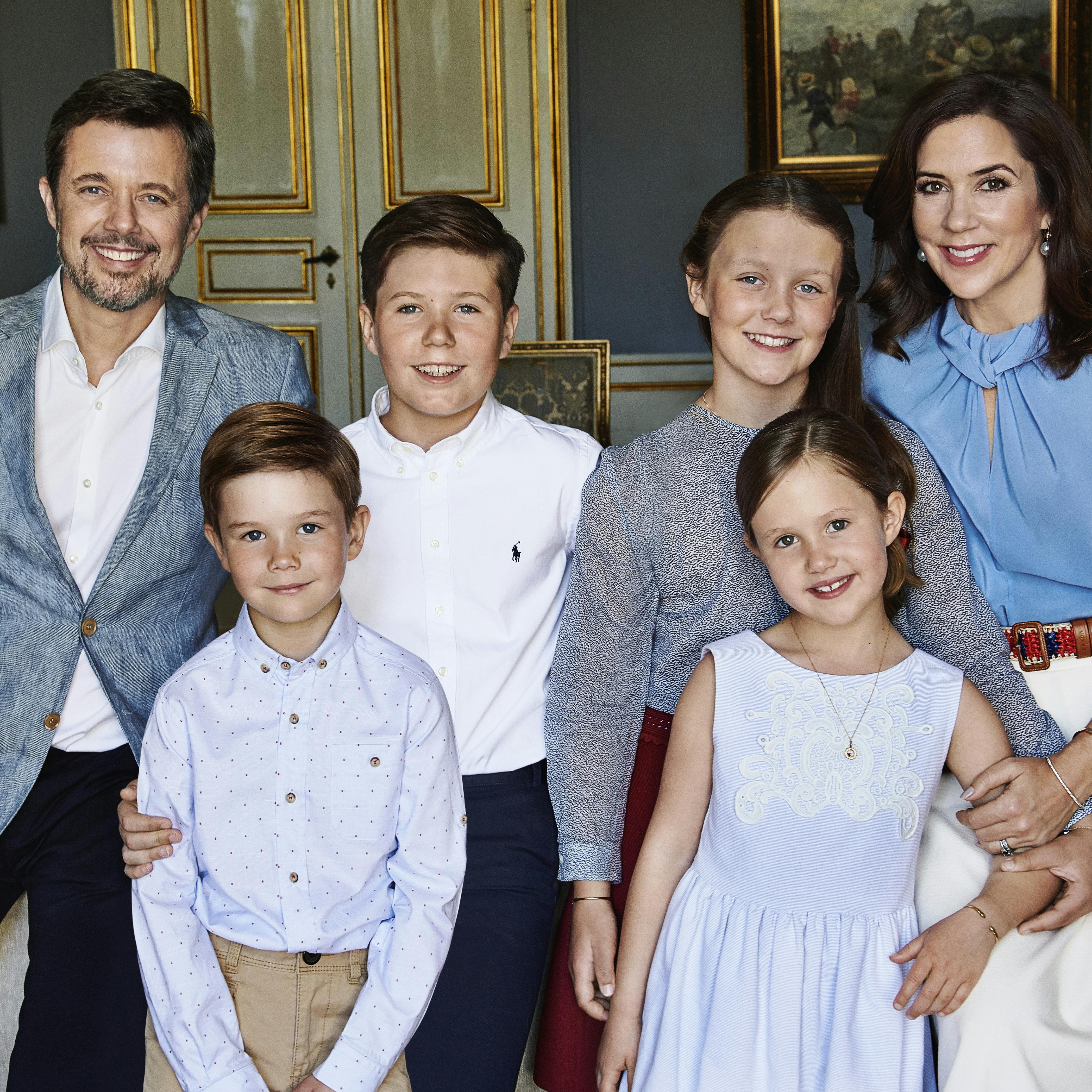 https://imgix.seoghoer.dk/royalfamily_08052018_363457_1.jpg