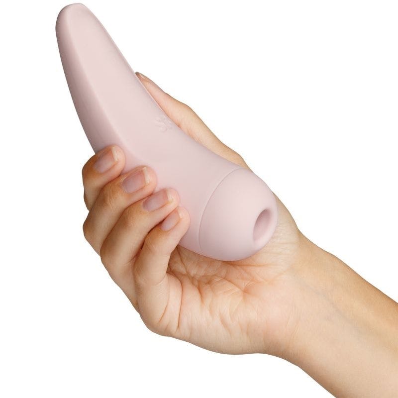 https://imgix.seoghoer.dk/satisfyer_curvy_2_app-styret_klitoris_stimulator.jpg