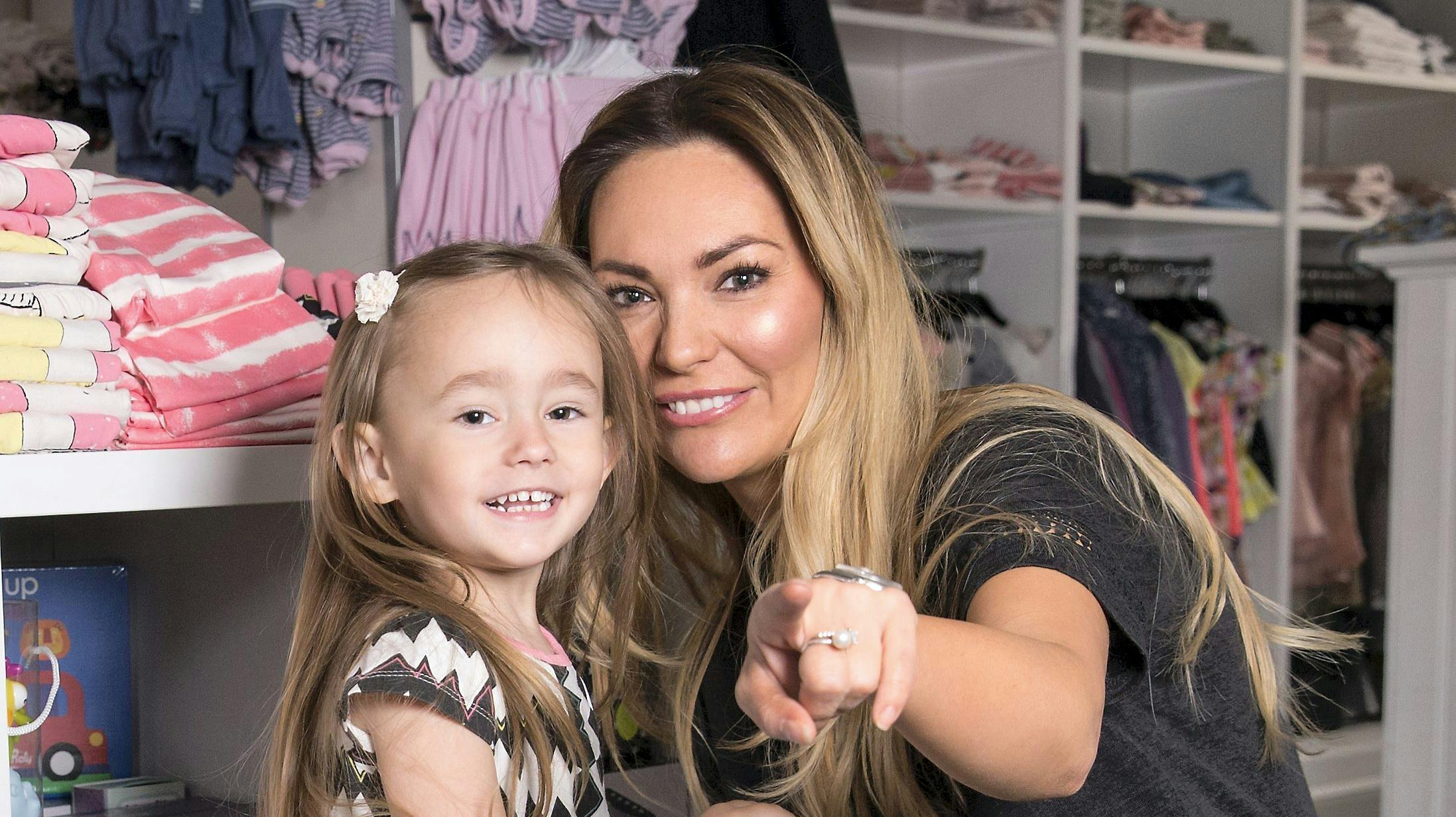 Mascha Vang og Hollie Nolia