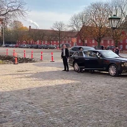 https://imgix.seoghoer.dk/video_thumbnails/uWzOJT4F-n1EgJUfi.jpg